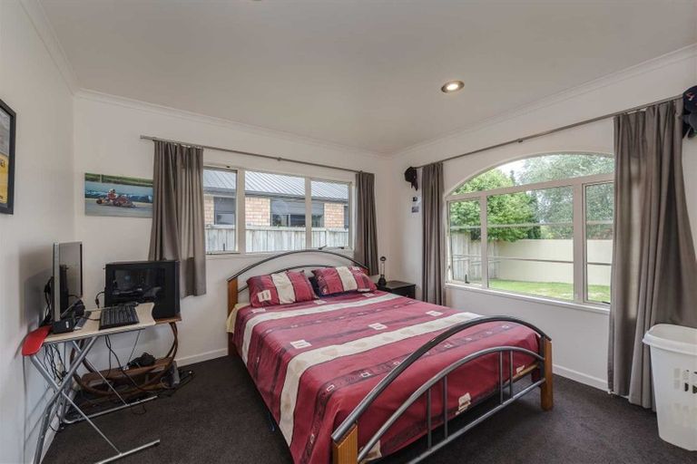 Photo of property in 6 Keswick Crescent, Huntington, Hamilton, 3210