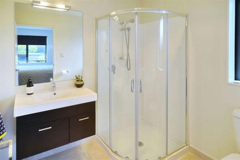 Photo of property in 33 Burford Way, Rolleston, 7615