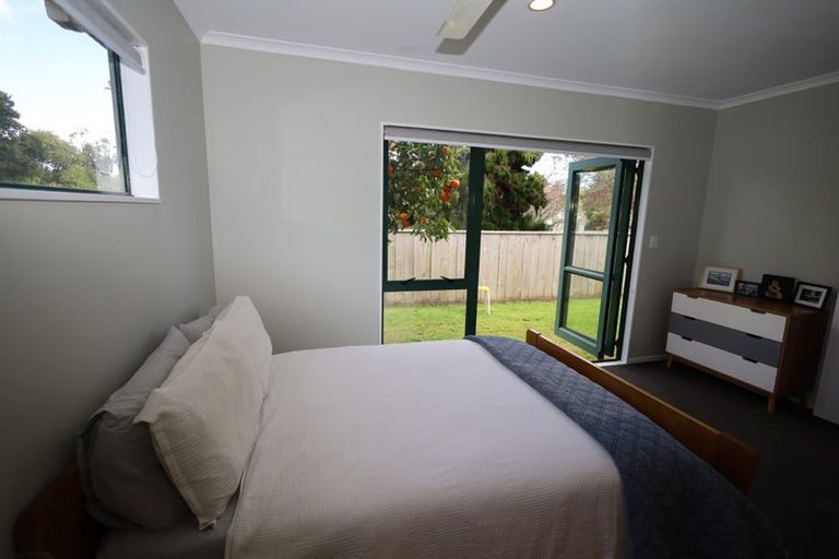 Photo of property in 4b Langstone Street, Welcome Bay, Tauranga, 3112
