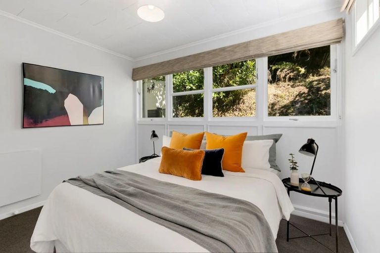 Photo of property in 24a Deller Grove, Silverstream, Upper Hutt, 5019