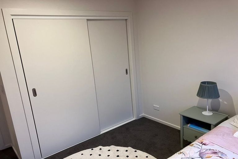 Photo of property in 44 Doug Ledgerwood Drive, Wanaka, 9305