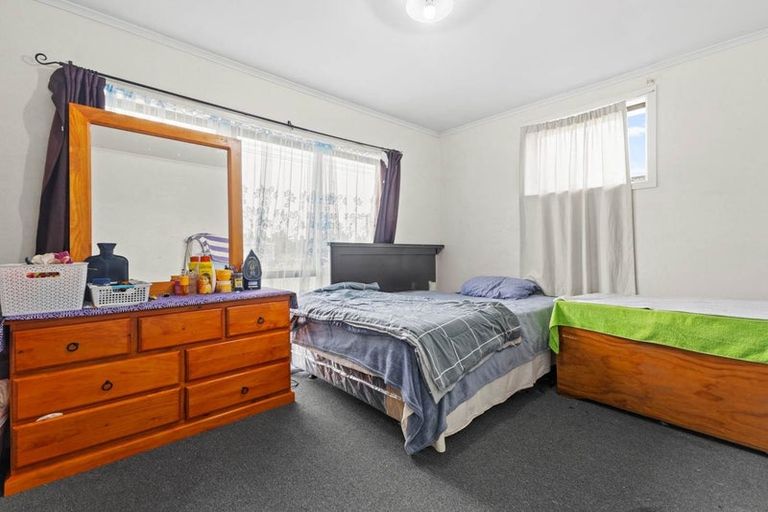 Photo of property in 4 Grebe Street, Manurewa, Auckland, 2102