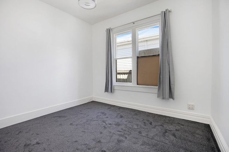 Photo of property in 32 Somerset Crescent, Spreydon, Christchurch, 8024