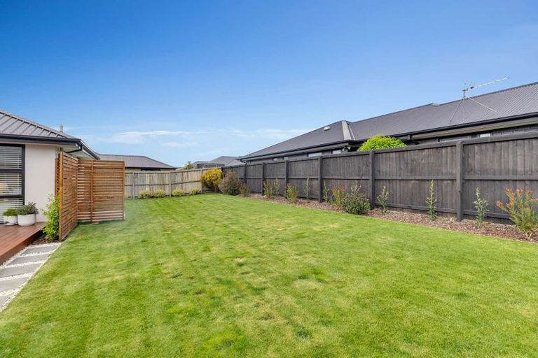 Photo of property in 10 Lesser Close, Rolleston, 7615