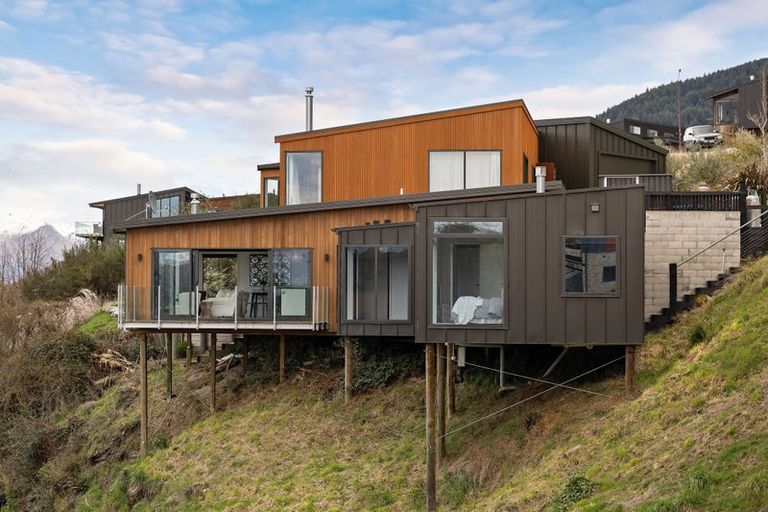 Photo of property in 8 Angelo Drive, Frankton, Queenstown, 9300