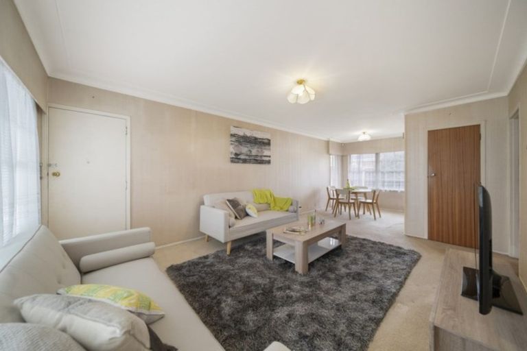 Photo of property in 3/87 Great South Road, Manurewa, Auckland, 2102