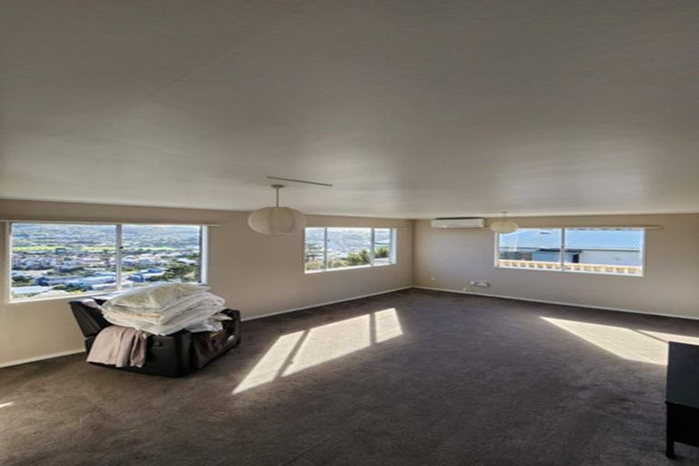 Photo of property in 4b Ceres Crescent, Johnsonville, Wellington, 6037