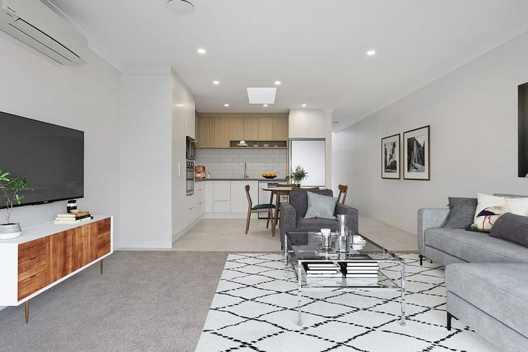 Photo of property in 15 Periko Way, Takanini, 2112