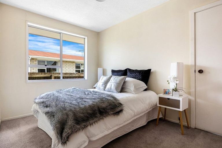 Photo of property in 12 Shannon Place, Belfast, Christchurch, 8051