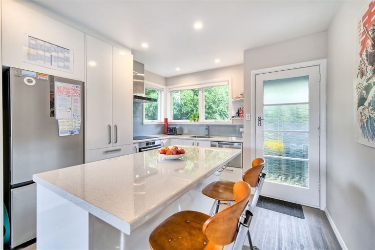 Photo of property in 1/8 Derwent Lee Grove, Epuni, Lower Hutt, 5011