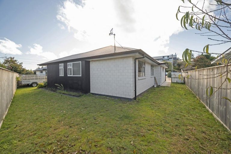 Photo of property in 27 Hinekura Avenue, Taupo, 3330