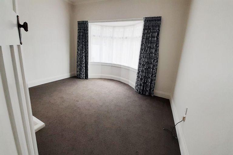 Photo of property in 57 Tees Street, South Hill, Oamaru, 9400