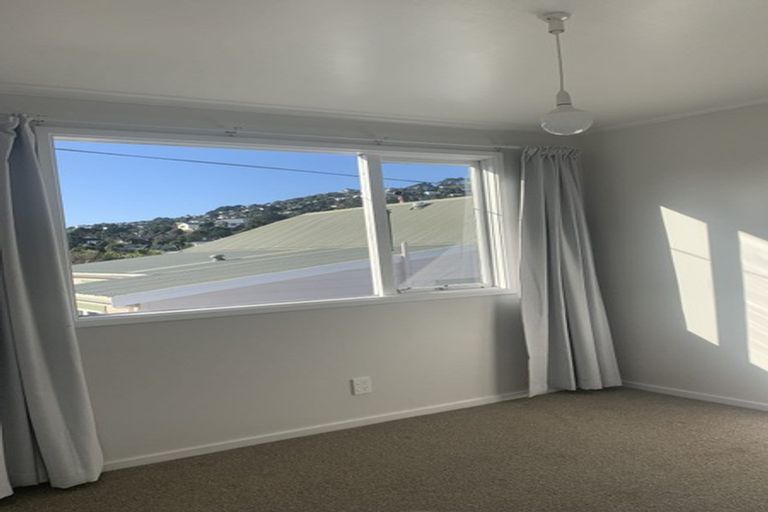 Photo of property in 1/27a Randwick Road, Northland, Wellington, 6012