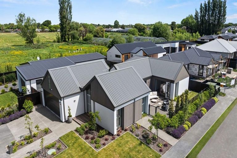 Photo of property in 20 Elsie Lange Way, Casebrook, Christchurch, 8051