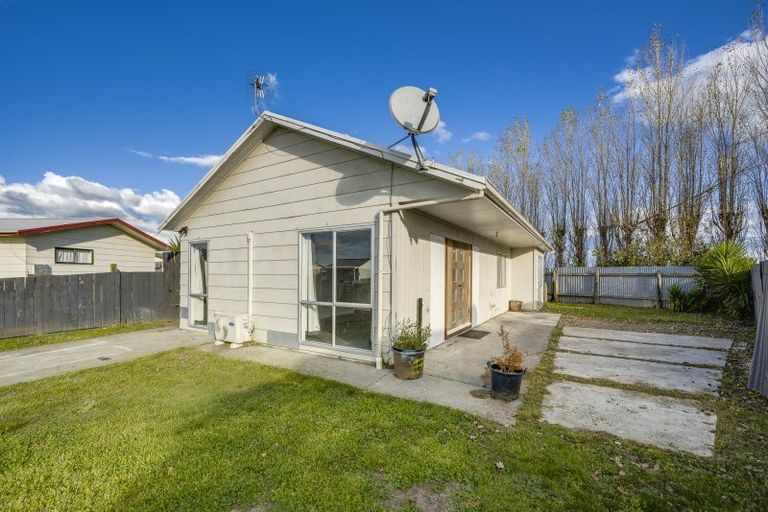 Photo of property in 15b Kilkee Terrace, Flaxmere, Hastings, 4120