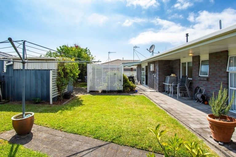 Photo of property in 52 Russley Drive, Mount Maunganui, 3116