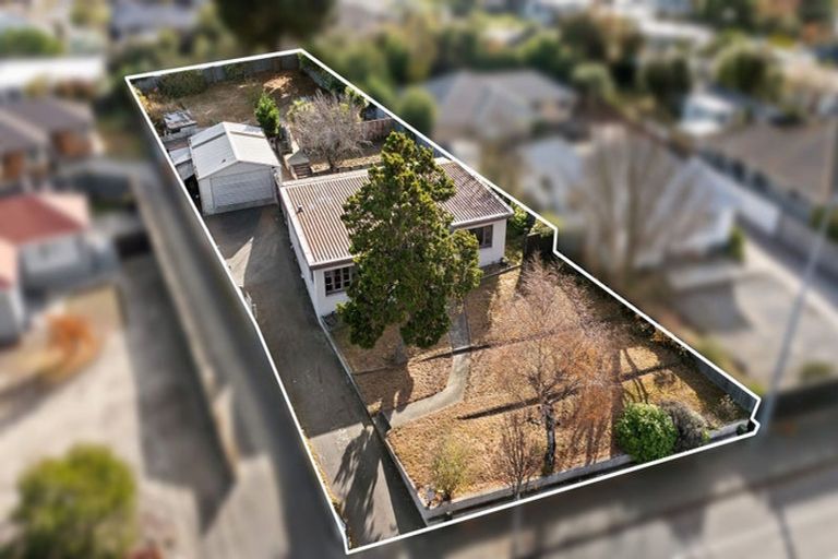 Photo of property in 303 Wainoni Road, Avondale, Christchurch, 8061