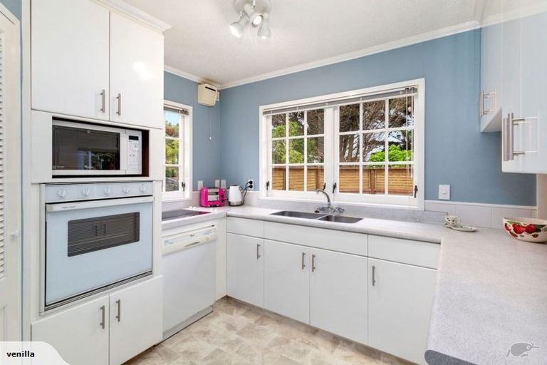 Photo of property in 53 Cambrian Street, Churton Park, Wellington, 6037