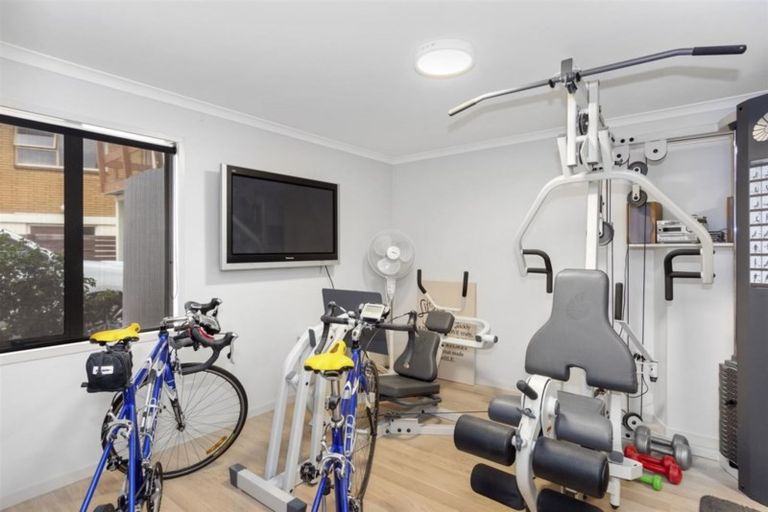 Photo of property in 33c Tay Street, Mount Maunganui, 3116