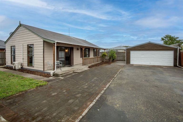 Photo of property in 26a Seymour Street, Hornby, Christchurch, 8042