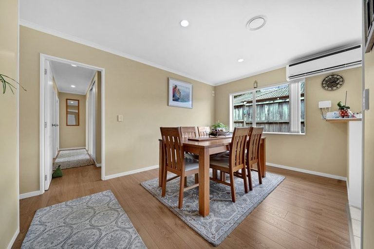 Photo of property in 12 Avonglen Court, Wattle Downs, Auckland, 2103