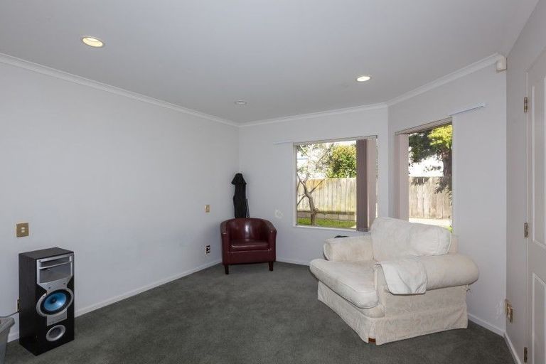 Photo of property in 118a Seaview Road, Paraparaumu Beach, Paraparaumu, 5032