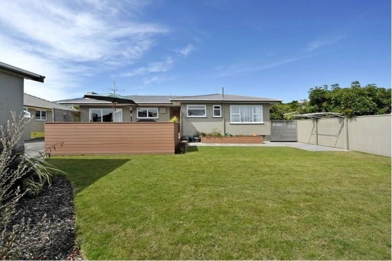 Photo of property in 28 Marlowe Street, Stoke, Nelson, 7011