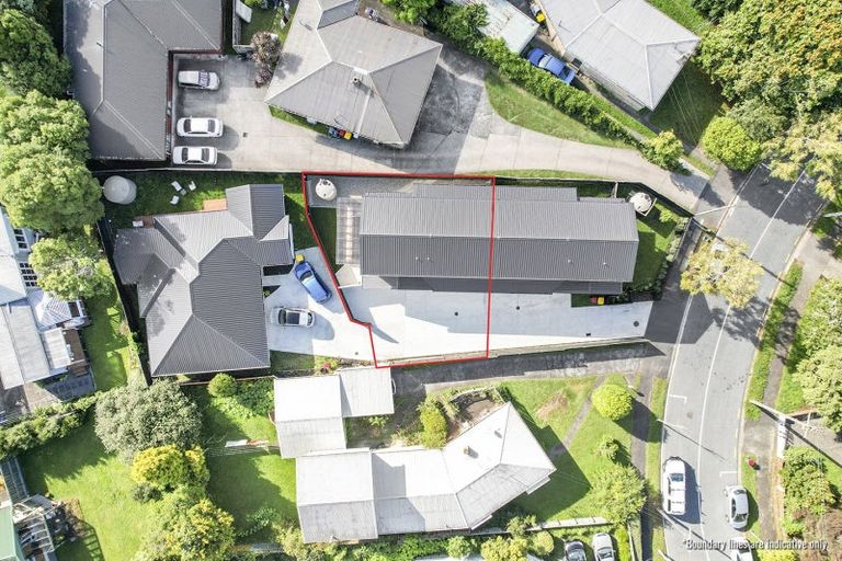 Photo of property in 12u2 Liston Crescent, Hillcrest, Hamilton, 3216