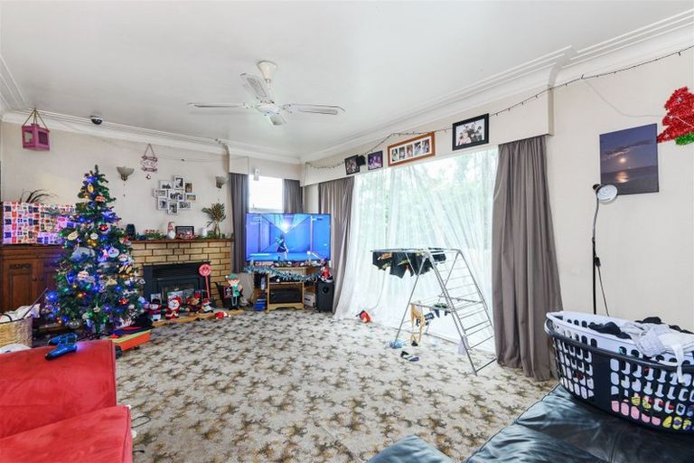 Photo of property in 3 Simpson Road, Ranui, Auckland, 0612