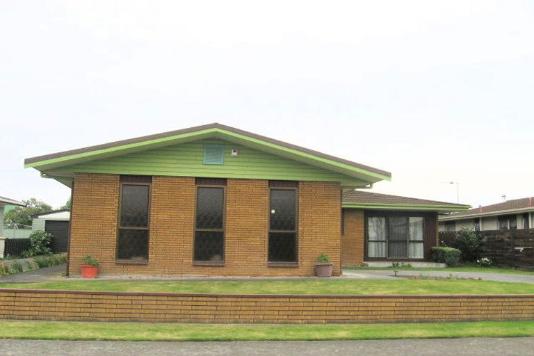 Photo of property in 31 Chester Street, Taradale, Napier, 4112