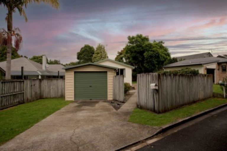 Photo of property in 28 Welcome Bay Lane, Hairini, Tauranga, 3112