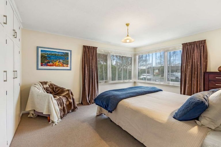 Photo of property in 14 Glenavon Place, Ilam, Christchurch, 8041