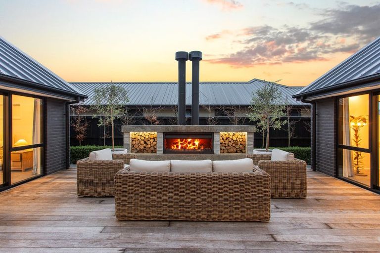 Photo of property in 15 Sarikei Avenue, Northwood, Christchurch, 8051