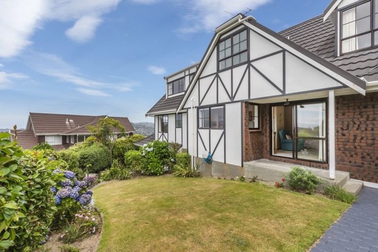 Photo of property in 30 Satara Crescent, Khandallah, Wellington, 6035