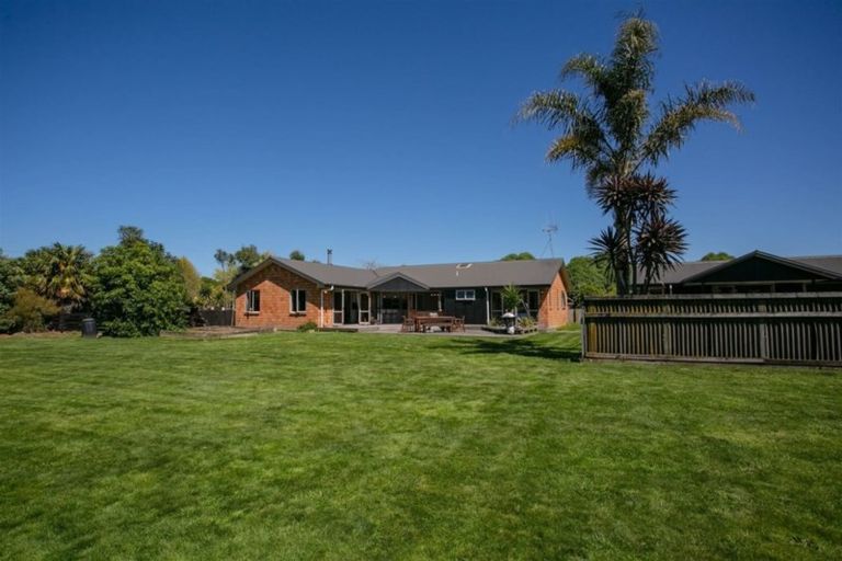 Photo of property in 61a Saint Kilda Road, Cambridge, 3434