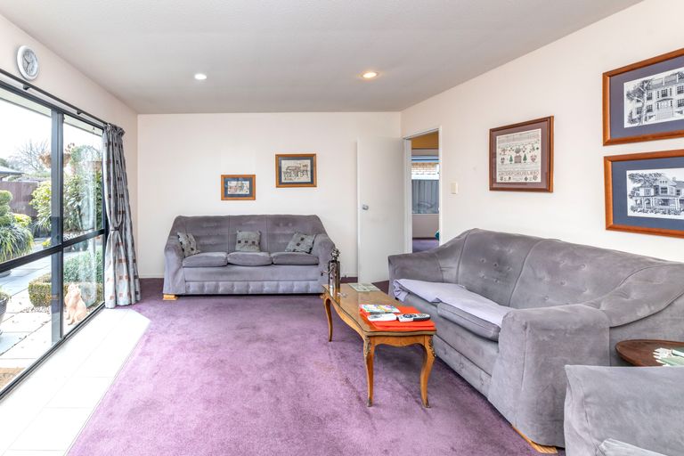 Photo of property in 14 Innisfree Place, Northwood, Christchurch, 8051