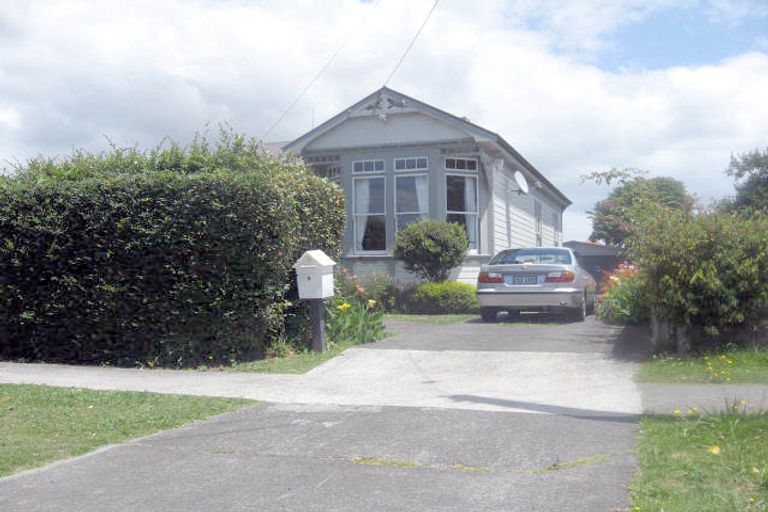 Photo of property in 5 Field Street, Aramoho, Whanganui, 4500