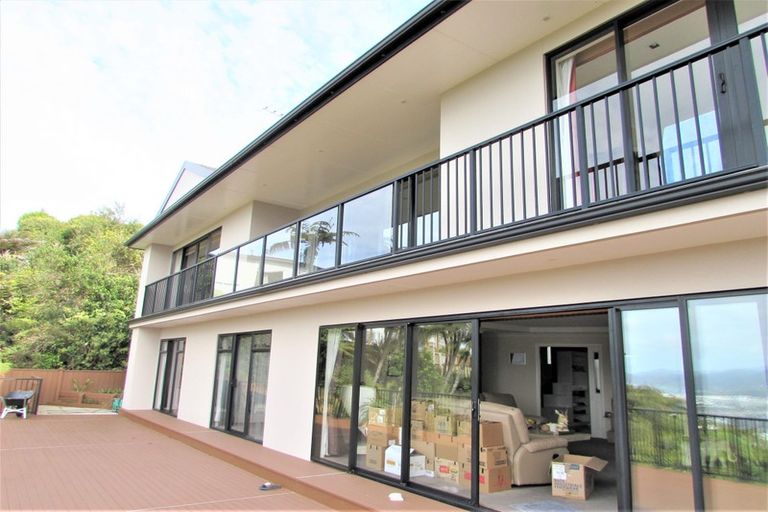 Photo of property in 38 Arahiwi Grove, Tirohanga, Lower Hutt, 5010