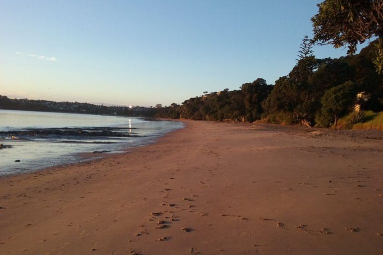 Photo of property in 6 Joydon Place, Stanmore Bay, Whangaparaoa, 0932