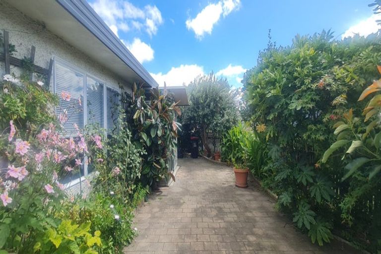 Photo of property in 2/809 Matai Street, Raureka, Hastings, 4120