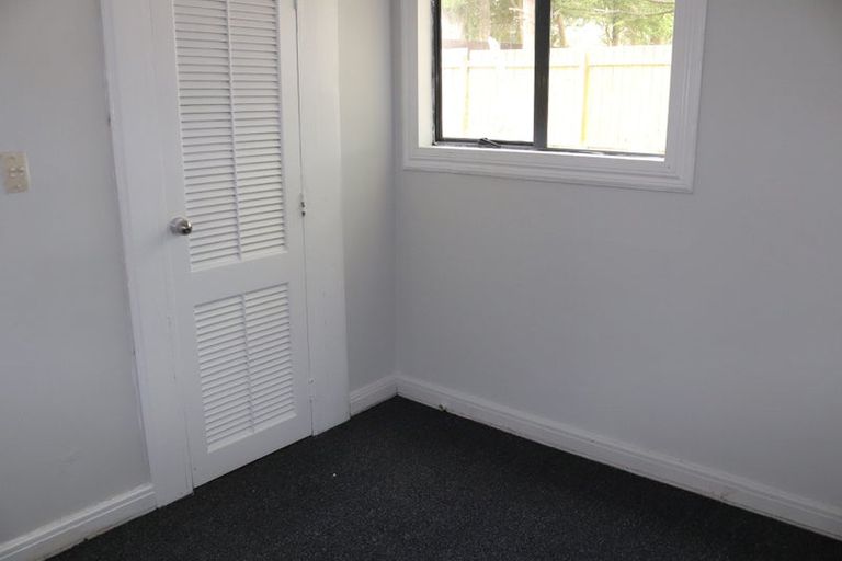 Photo of property in 30 Hooks Road, Manurewa, Auckland, 2102