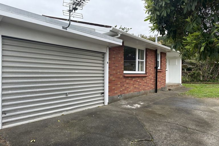 Photo of property in 5f2 Wilmshurst Place, Tawa, Wellington, 5028