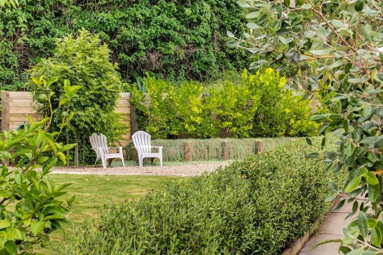 Photo of property in 10a Tokomaru Drive, Havelock North, 4130