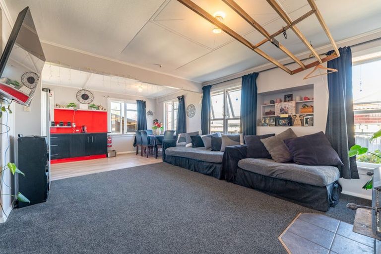 Photo of property in 3 Wall Street, Waimate, 7924