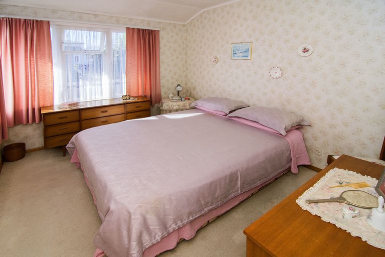Photo of property in 45 York Street, Solway, Masterton, 5810