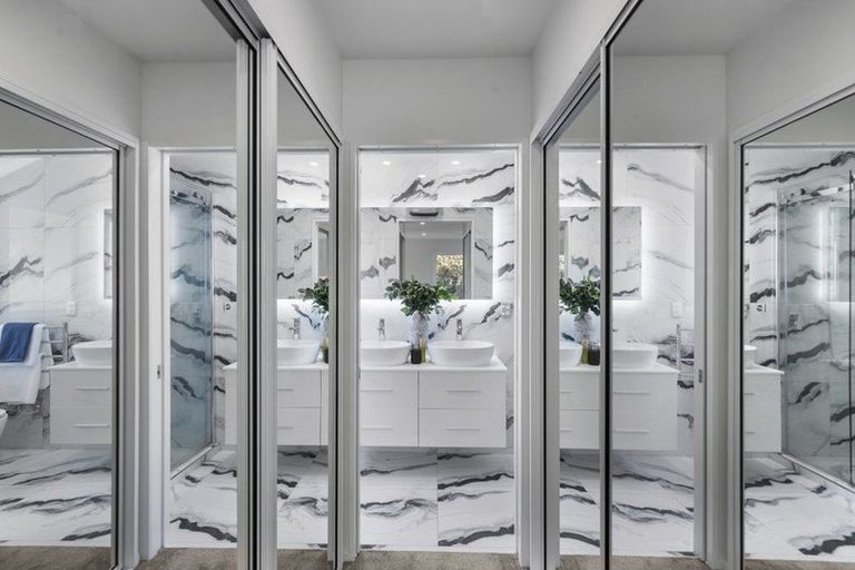 Photo of property in 14 Donovan Place, Aidanfield, Christchurch, 8025