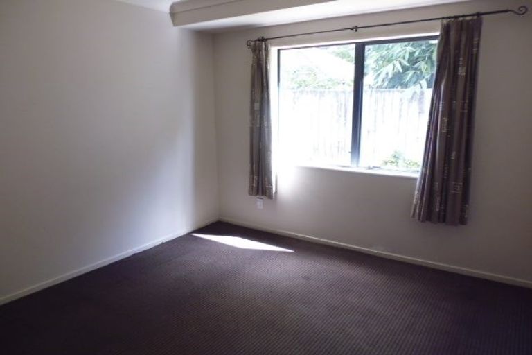 Photo of property in 41b Kelvin Road, Papakura, 2110