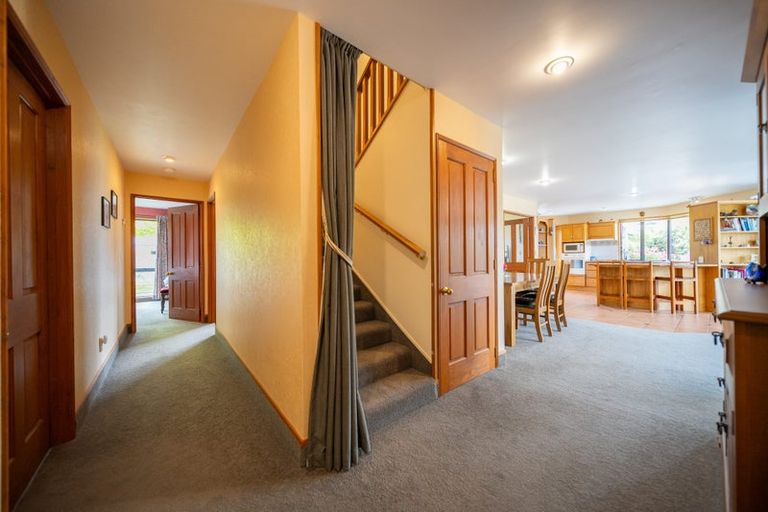 Photo of property in 2 Campbell Court, Te Anau, 9600