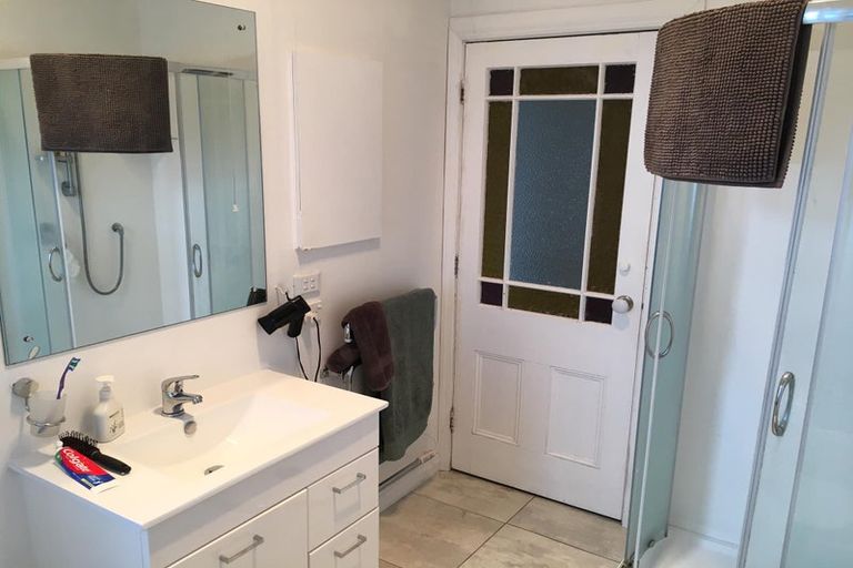 Photo of property in 74 Edward Avenue, Edgeware, Christchurch, 8013