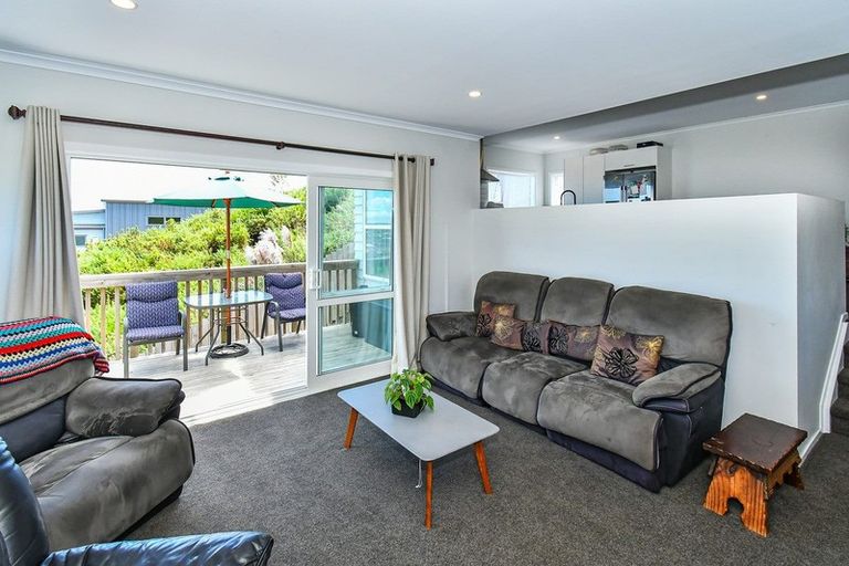 Photo of property in 159 Keri Vista Rise, Papakura, 2110